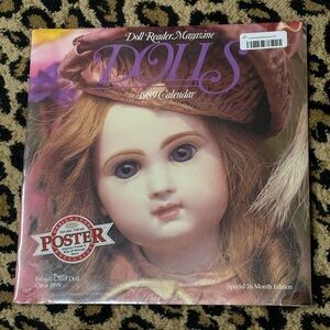 Vintage Doll reader magazine DOLLS, 1989 16th‎ month special edition.